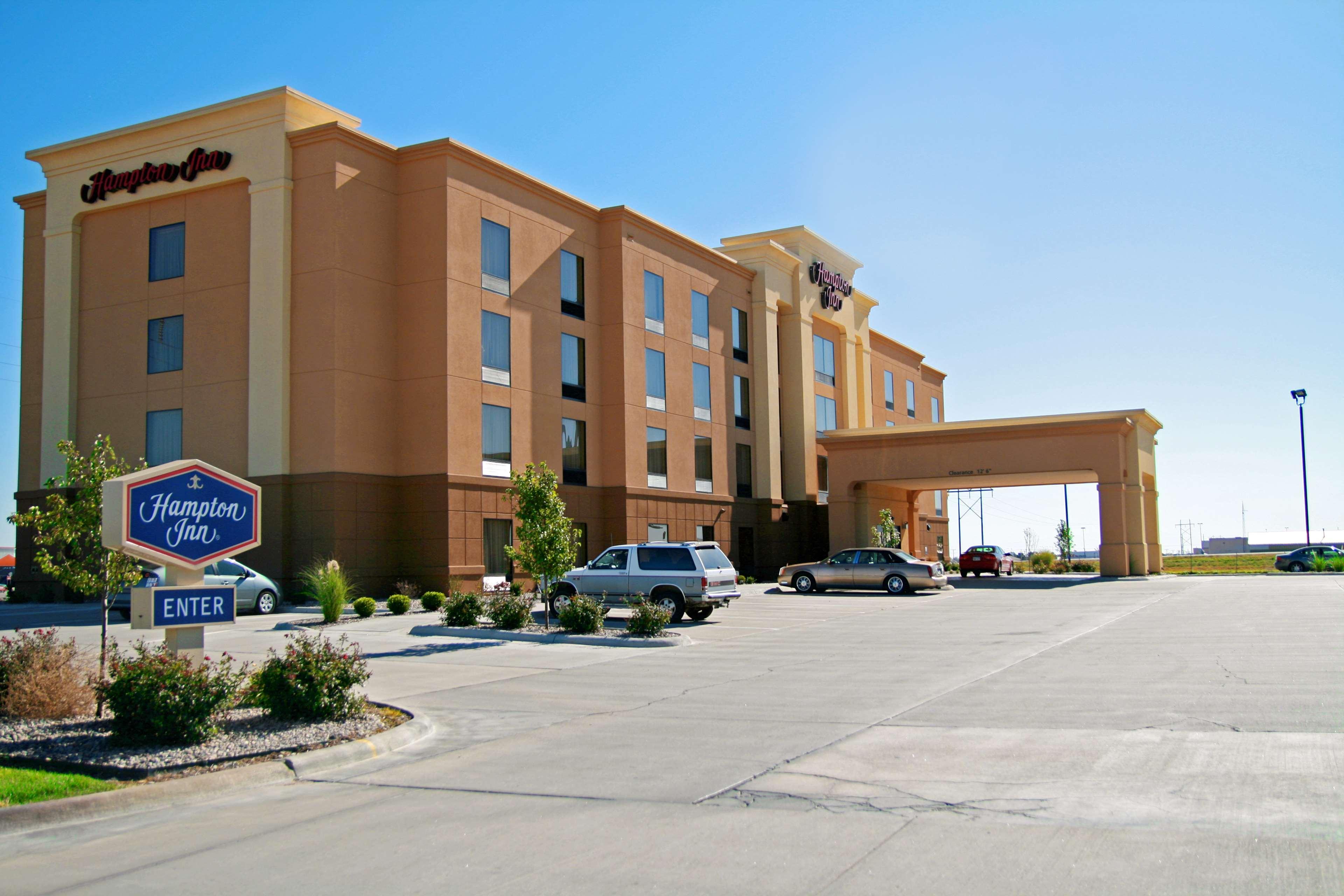 Hampton Inn Hays-North Of I-70 מראה חיצוני תמונה