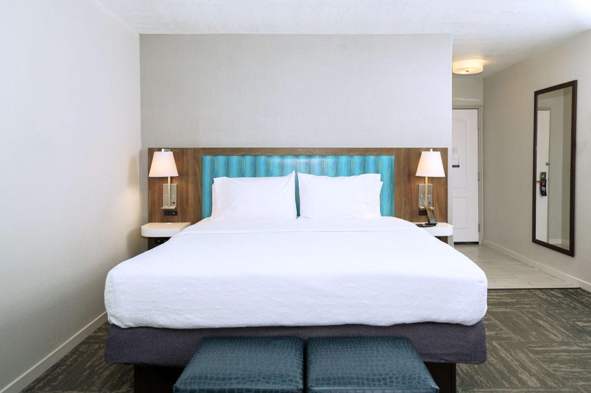 Hampton Inn Hays-North Of I-70 מראה חיצוני תמונה