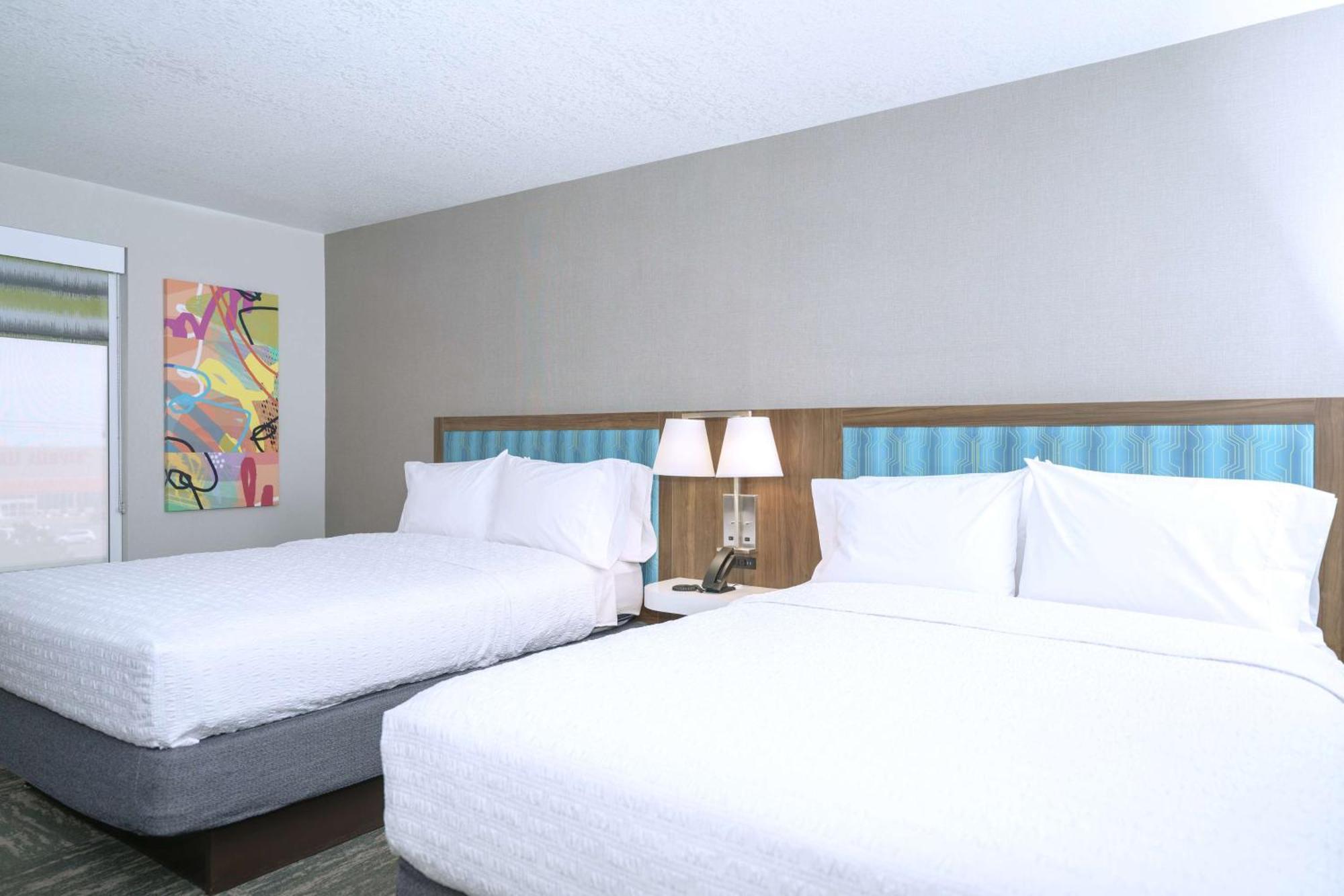 Hampton Inn Hays-North Of I-70 מראה חיצוני תמונה