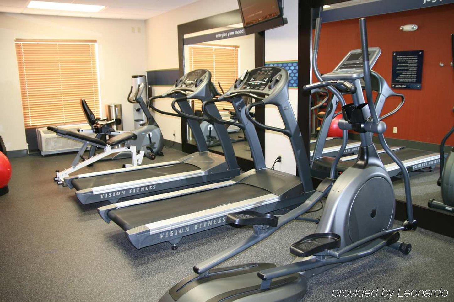 Hampton Inn Hays-North Of I-70 מראה חיצוני תמונה